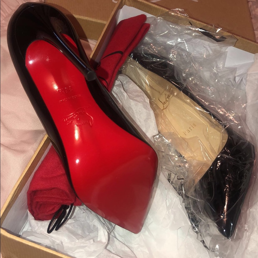 Christian Louboutin Pump